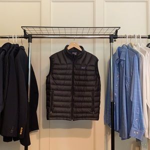 PATAGONIA DOWN VEST IN BLACK